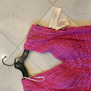 Sue Wong beautifully threaded pink cocktail dress.